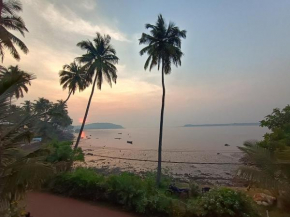 GS Home on the bay -Luxurious Super Sea & forest view 2nd floor 720 glass studio apartment